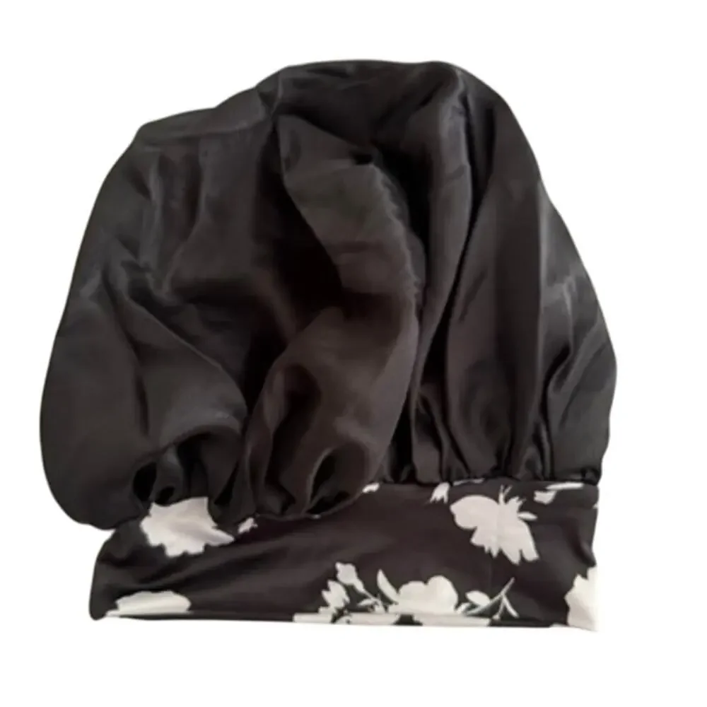 1 Piece Satin Bonnet in Black​​